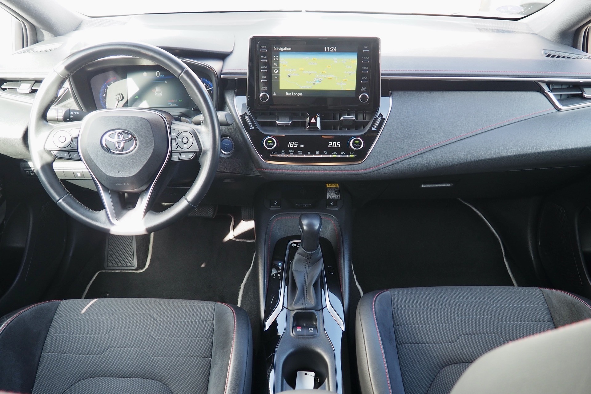 Toyota Corolla 2,0 Hybride 184h Collection , 1ère Main – Garantie 12 mois
