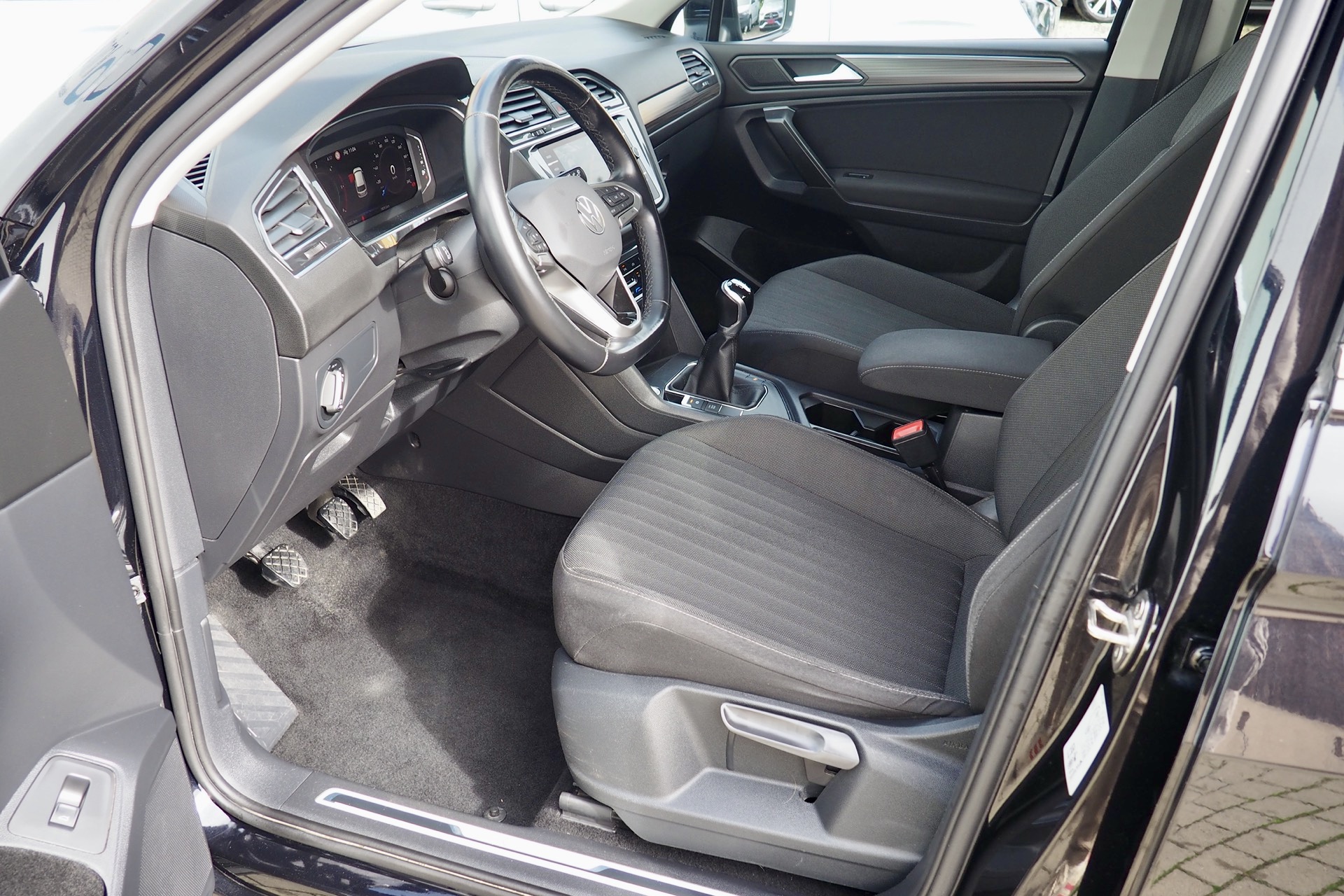 VOLKSWAGEN Tiguan Allspace 2,0 Tdi 150 Life Plus + Attelage + Options, 1ère Main – Garantie 12 mois