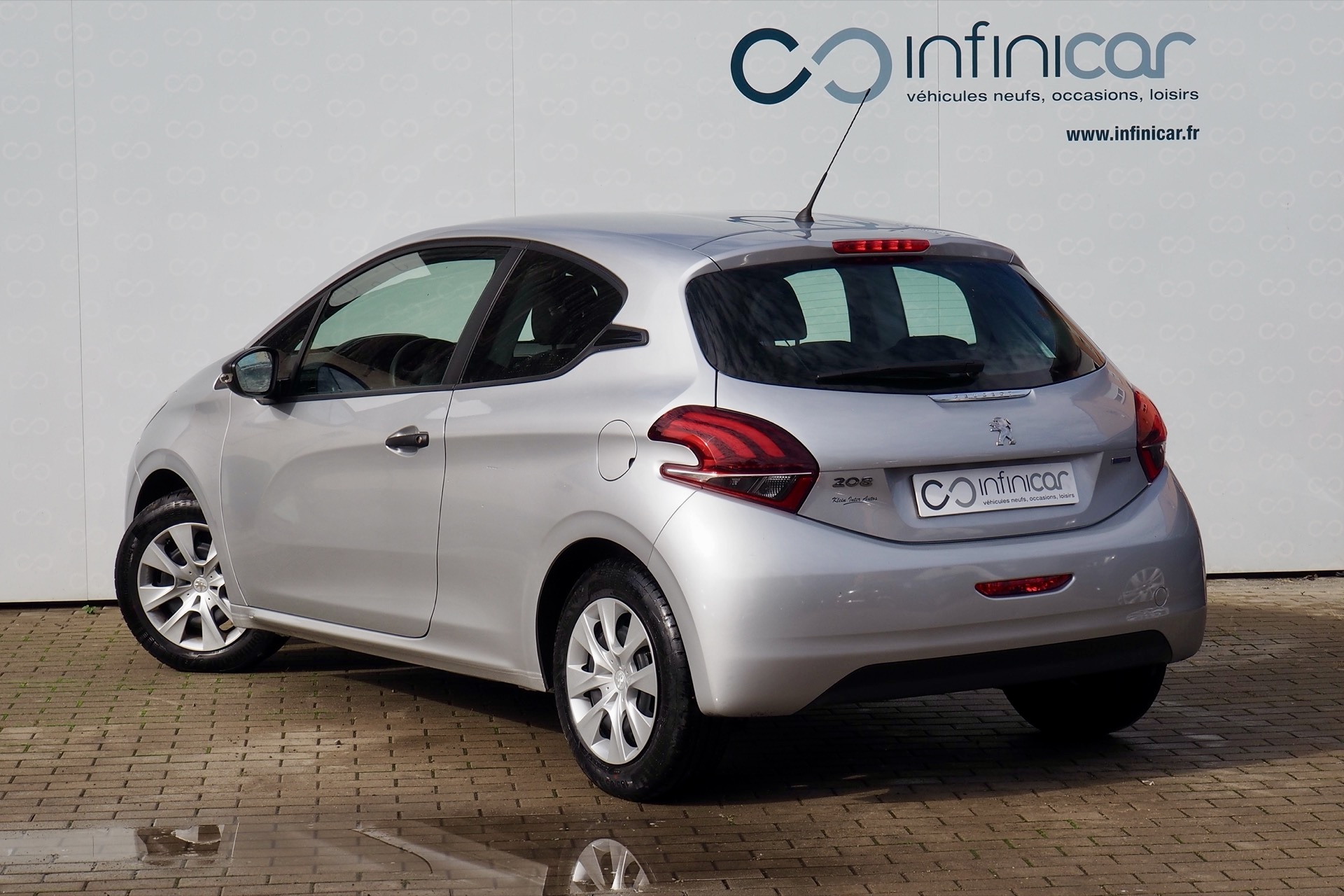 Peugeot 208 1,0 68ch Active + Clim , ** 24500 km **, 1ère Main – Garantie 12 mois