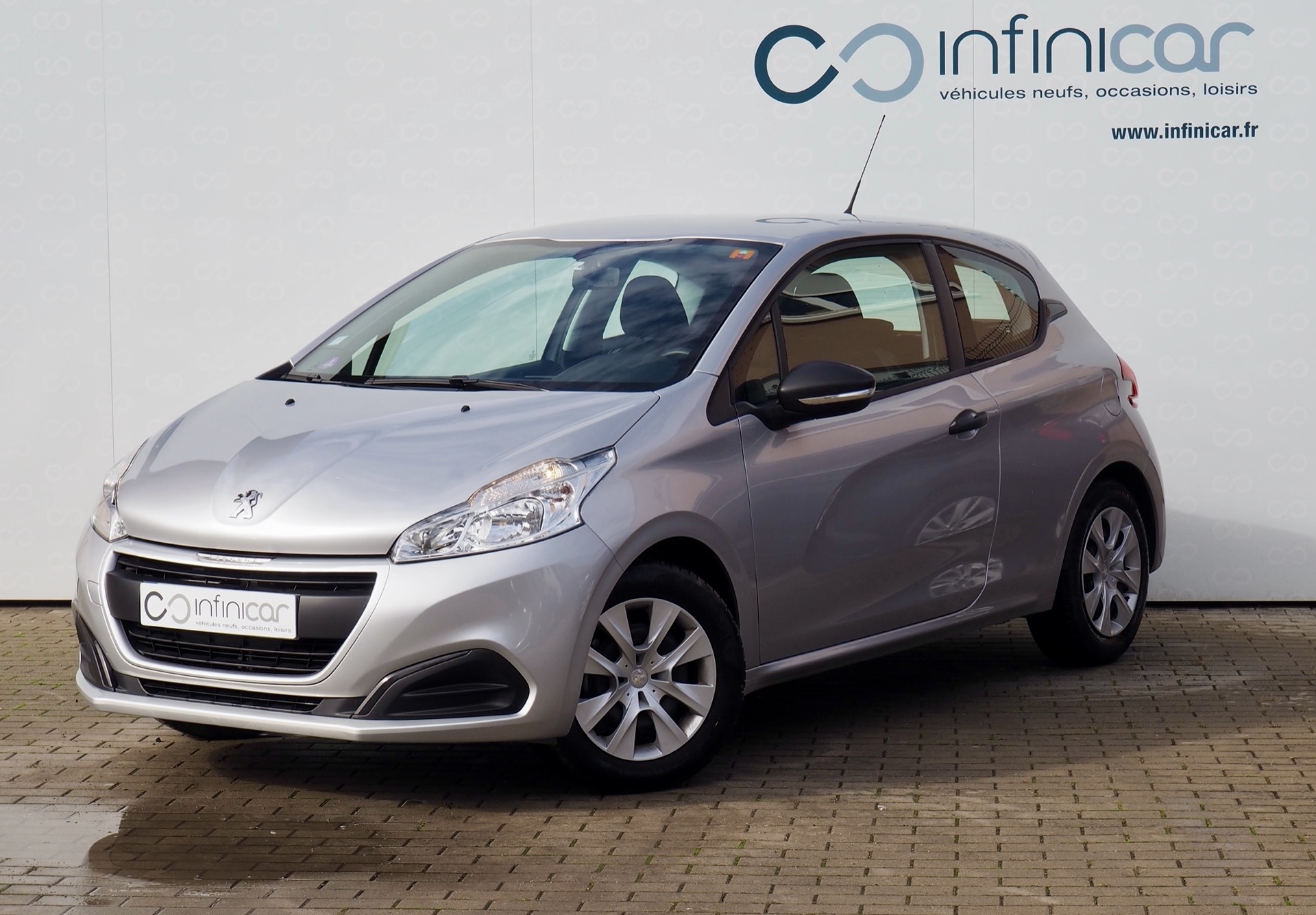 Peugeot 208 1,0 68ch Active + Clim , ** 24500 km **, 1ère Main – Garantie 12 mois