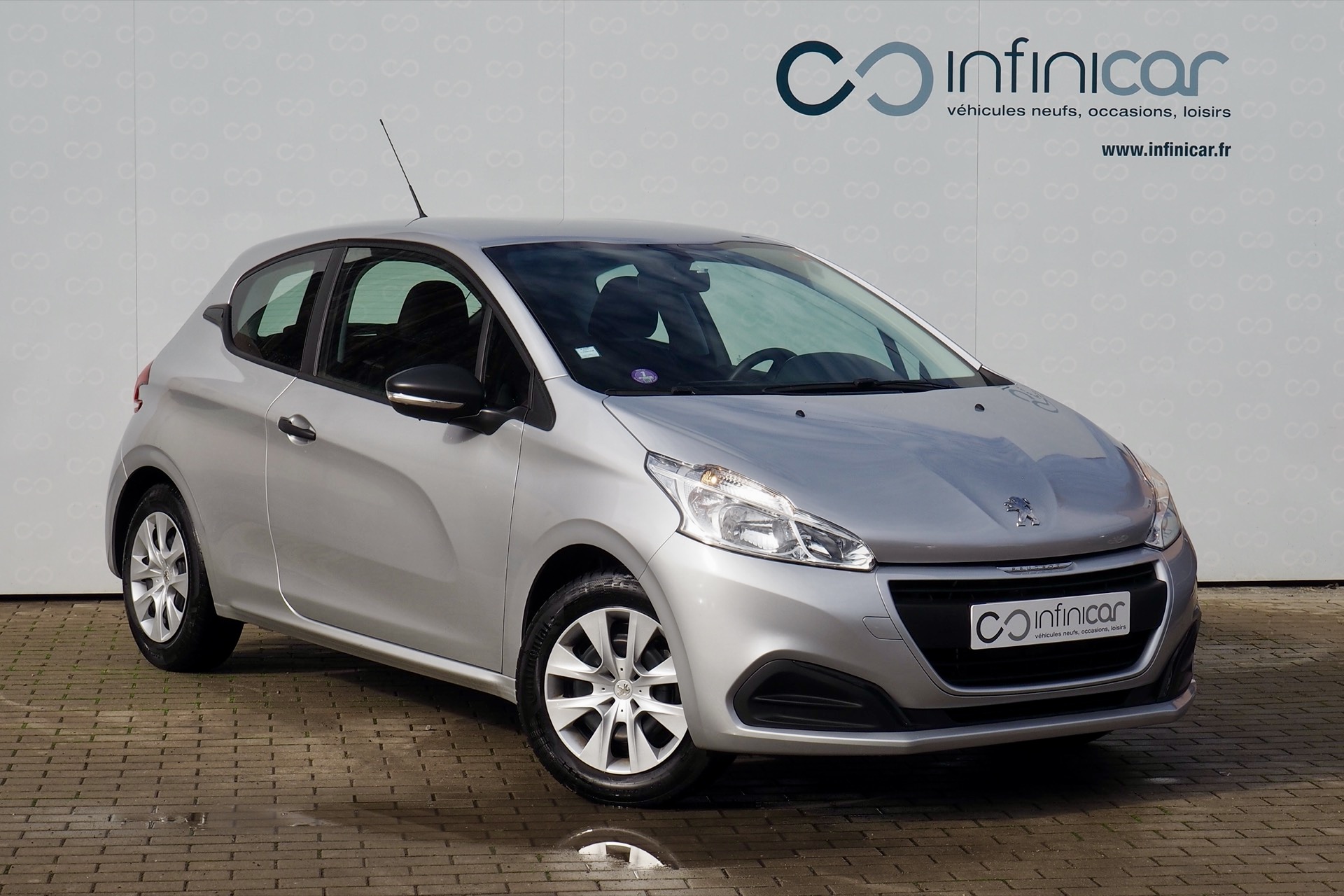 Peugeot 208 1,0 68ch Active + Clim , ** 24500 km **, 1ère Main – Garantie 12 mois