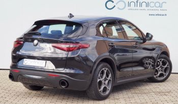 Alfa Roméo Stelvio 2,2d 160 AT8 Sprint + Pack Veloce + Options, 1ère Main – Garantie 12 mois. complet