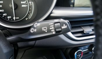 Alfa Roméo Stelvio 2,2d 160 AT8 Sprint + Pack Veloce + Options, 1ère Main – Garantie 12 mois. complet