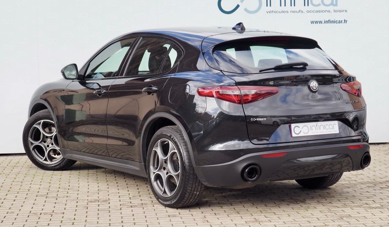 Alfa Roméo Stelvio 2,2d 160 AT8 Sprint  + Pack Veloce + Options, 1ère Main – Garantie 12 mois.