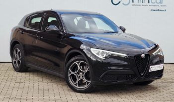 Alfa Roméo Stelvio 2,2d 160 AT8 Sprint + Pack Veloce + Options, 1ère Main – Garantie 12 mois. complet