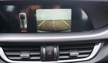Alfa Roméo Stelvio 2,2d 160 AT8 Sprint + Pack Veloce + Options, 1ère Main – Garantie 12 mois. complet